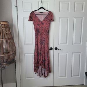 Hi-lo dress